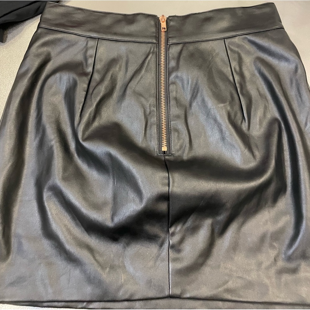 Size Small Bundle - image 3